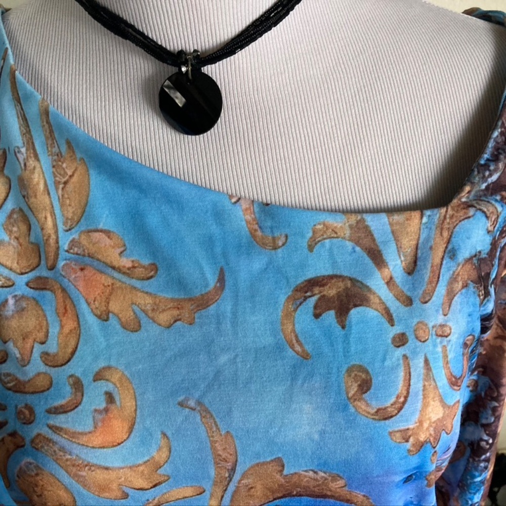Lovely top, small size, silky fabric, Just Fashion Now, mainly blue - Picture 2 of 2